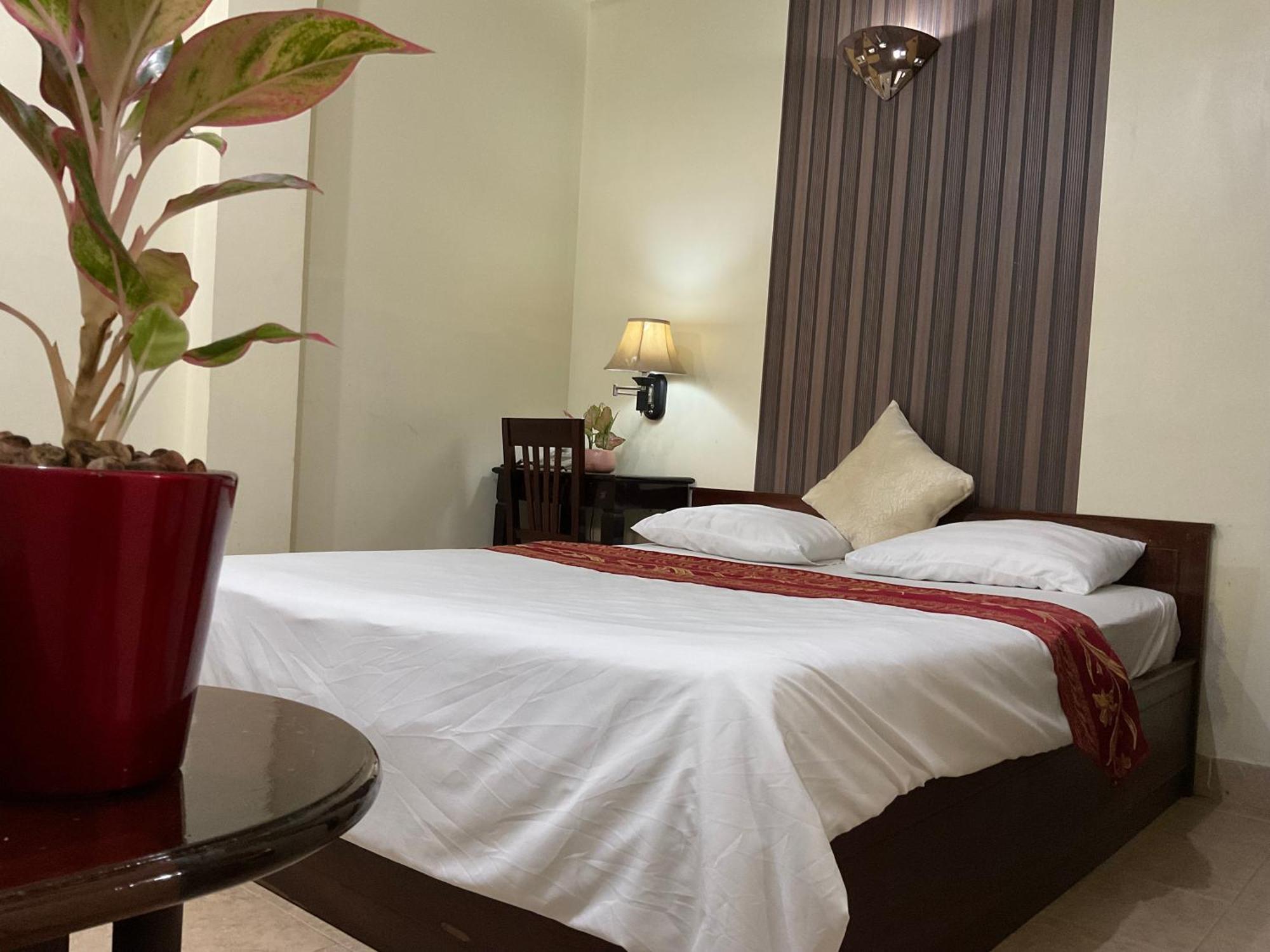 Khach San Minh Chau - Hoa Hung Hotel Ho Chi Minh-Byen Eksteriør billede