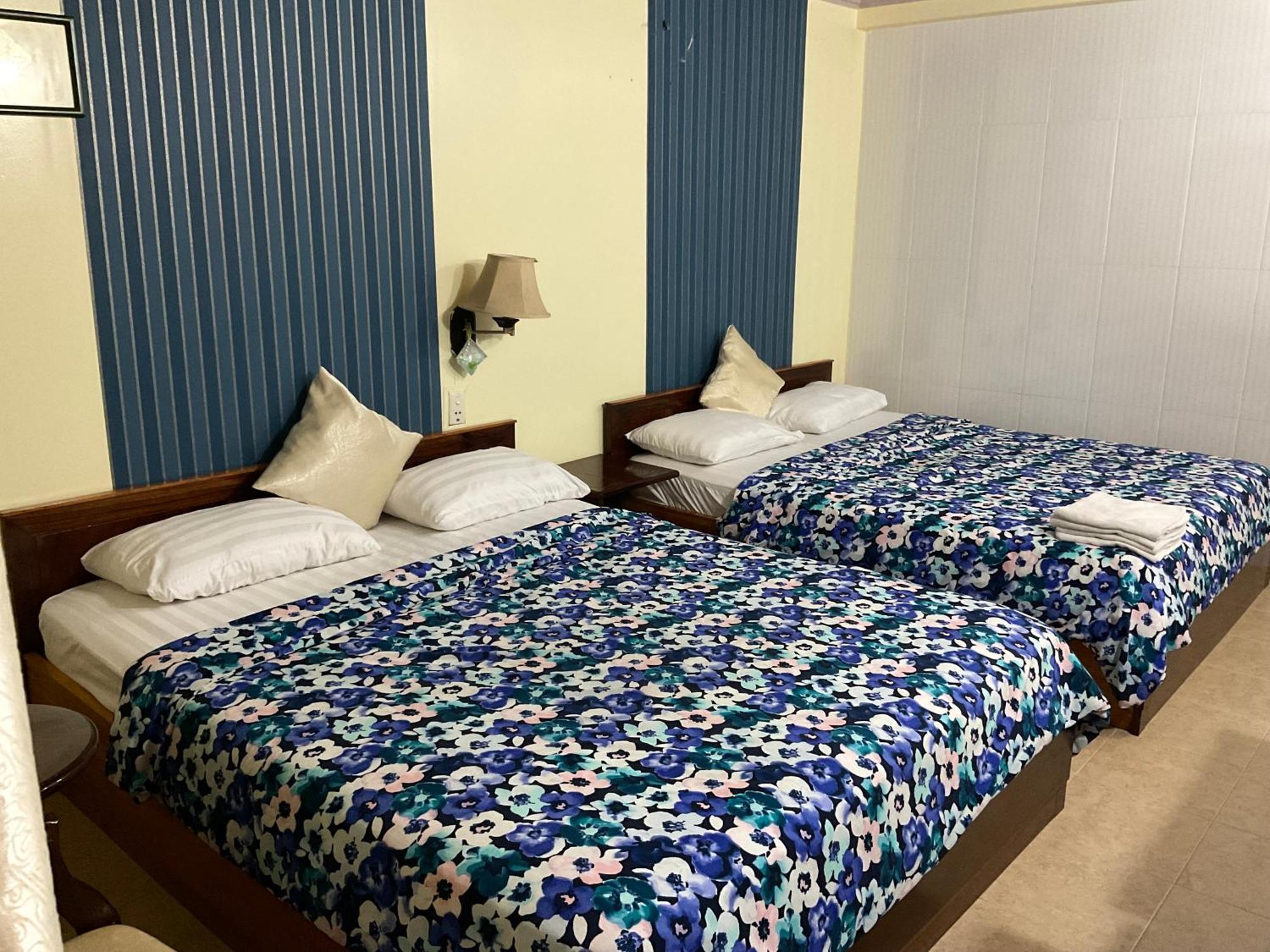 Khach San Minh Chau - Hoa Hung Hotel Ho Chi Minh-Byen Eksteriør billede