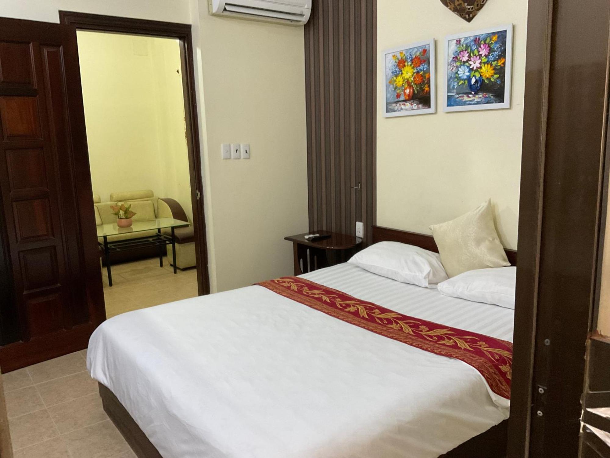 Khach San Minh Chau - Hoa Hung Hotel Ho Chi Minh-Byen Eksteriør billede