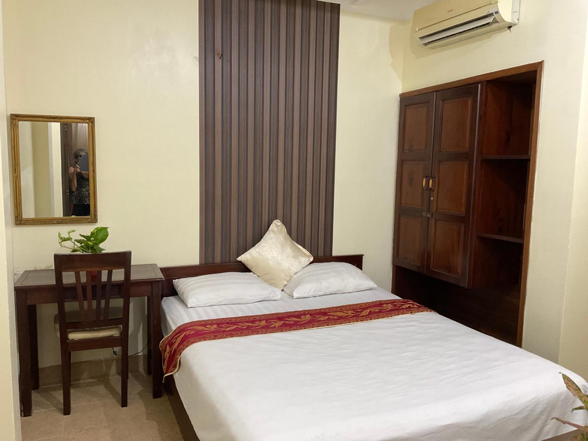Khach San Minh Chau - Hoa Hung Hotel Ho Chi Minh-Byen Eksteriør billede